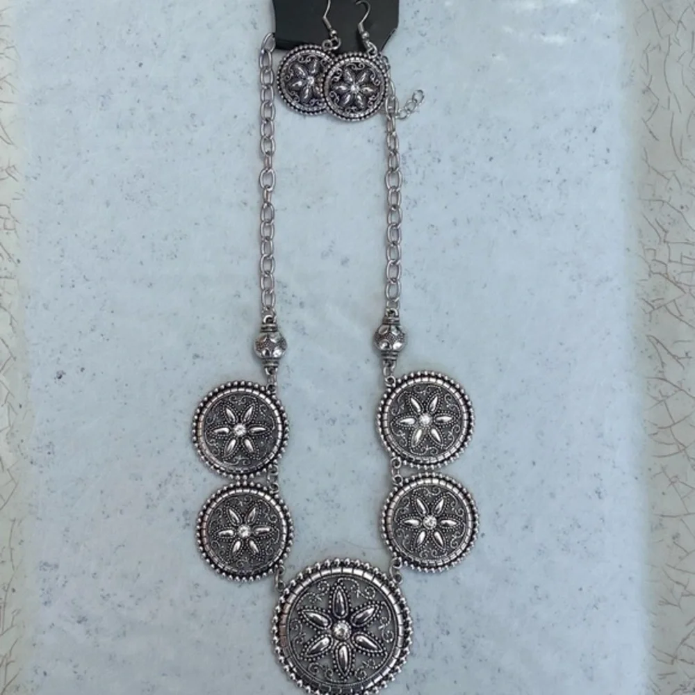 Paparazzi Necklaces